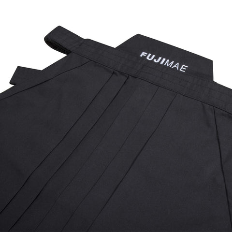 11130 Poly-Rayon Hakama