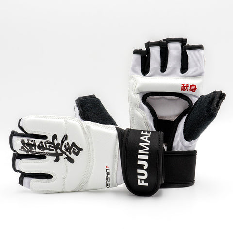 20160 KENSHIN KYOKUSHIN FIGHT GLOVES