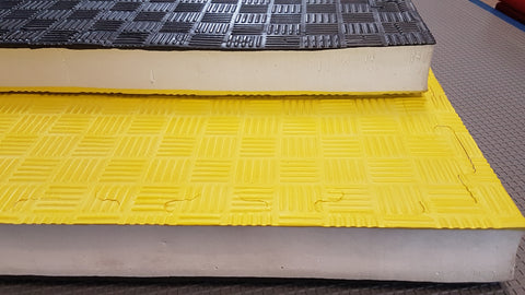 30706 Puzzle Gym Mat "5'Stripe" (GST INCL)  100x100x2.5cm
