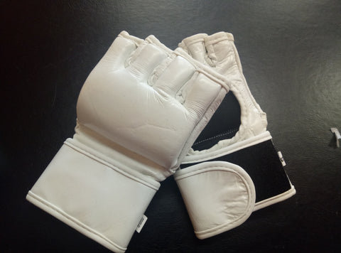 21202 MMA GLOVES LEATHER