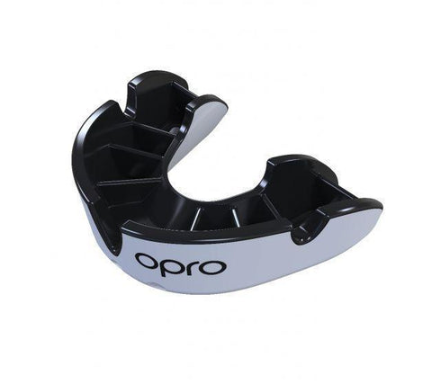 Opro MULTI-ITEM White/Black F3424      ~ OPRO SILVER MOUTHGUARD JUNIOR New zealand nz vaughan